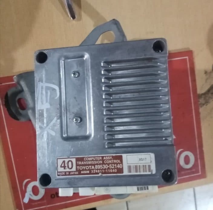 Toyota şanzıman beyni 89030 52140 - 89530 52140 - Görsel 1